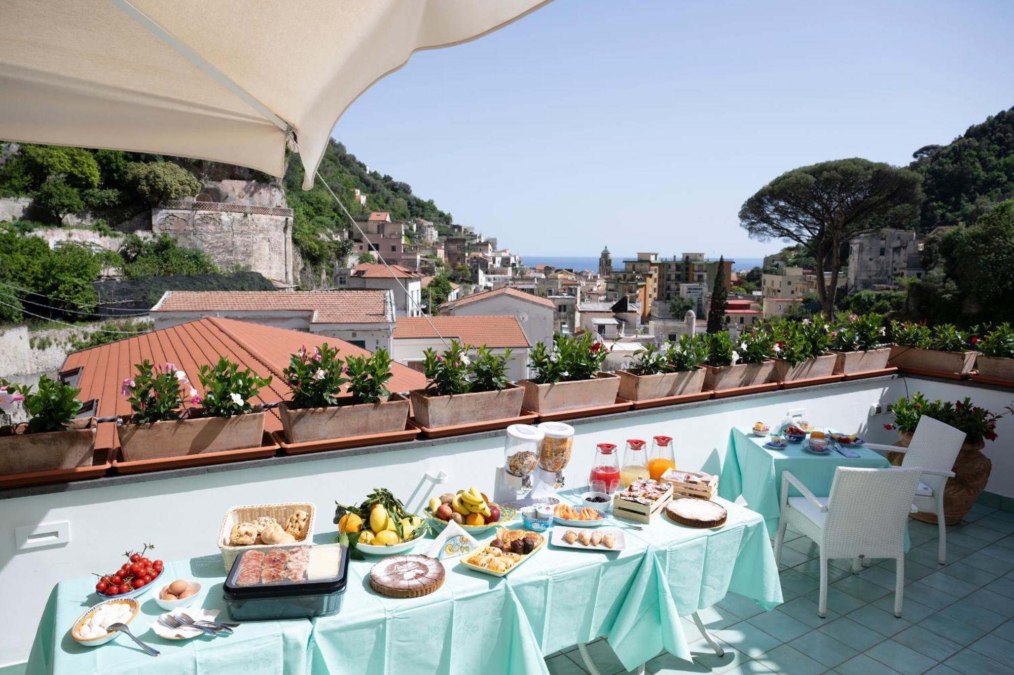 Valle D'Amalfi Suites Экстерьер фото