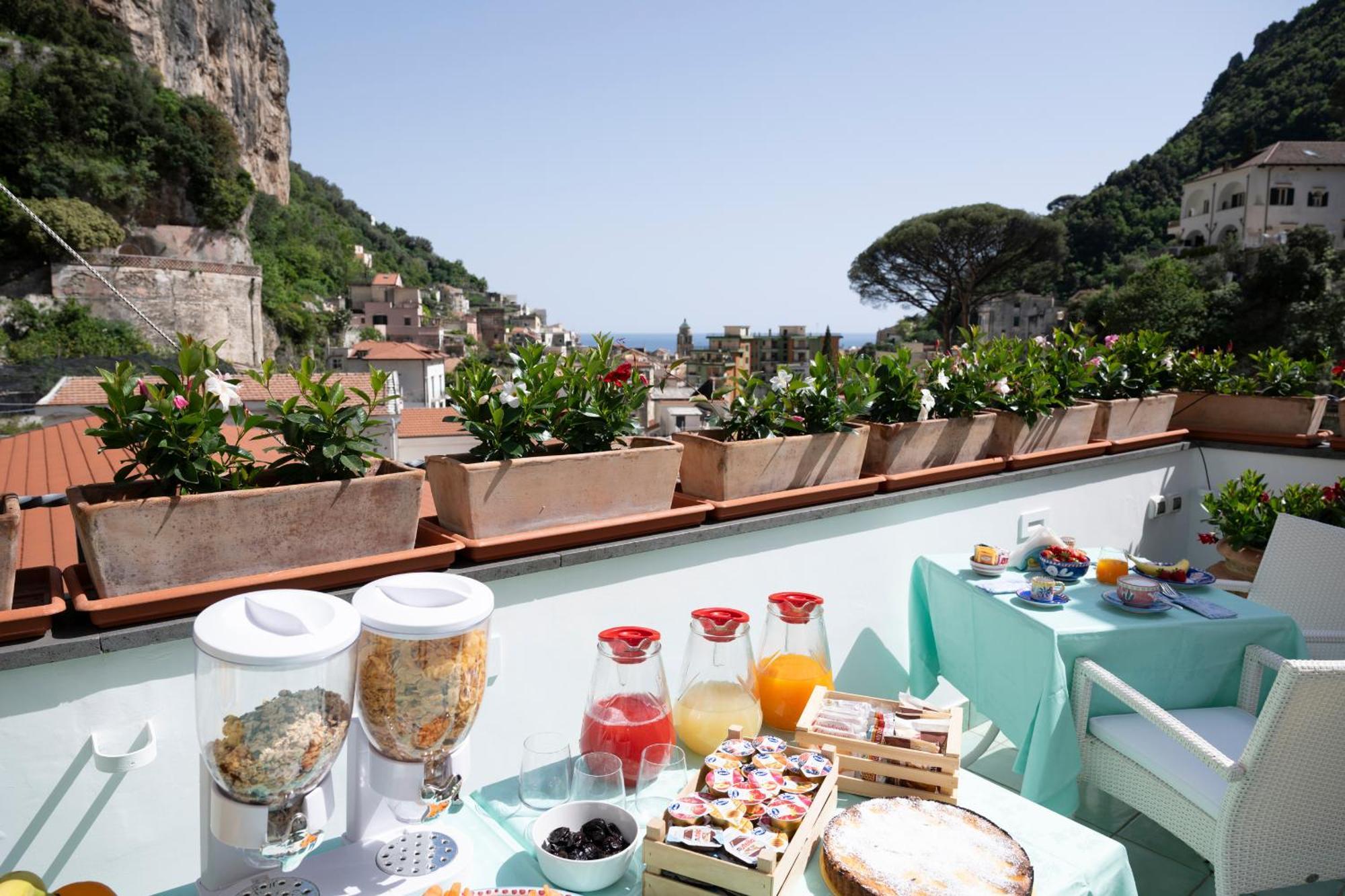 Valle D'Amalfi Suites Экстерьер фото